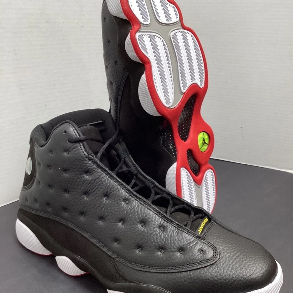 Jordan 13 Playoffs size 17